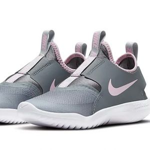 NWB Nike Flex Runner 2/$65